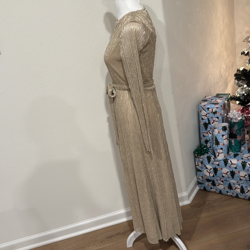 ANNE KLEIN Bella Crinkle gold Dress size 4 - Picture 8 of 9